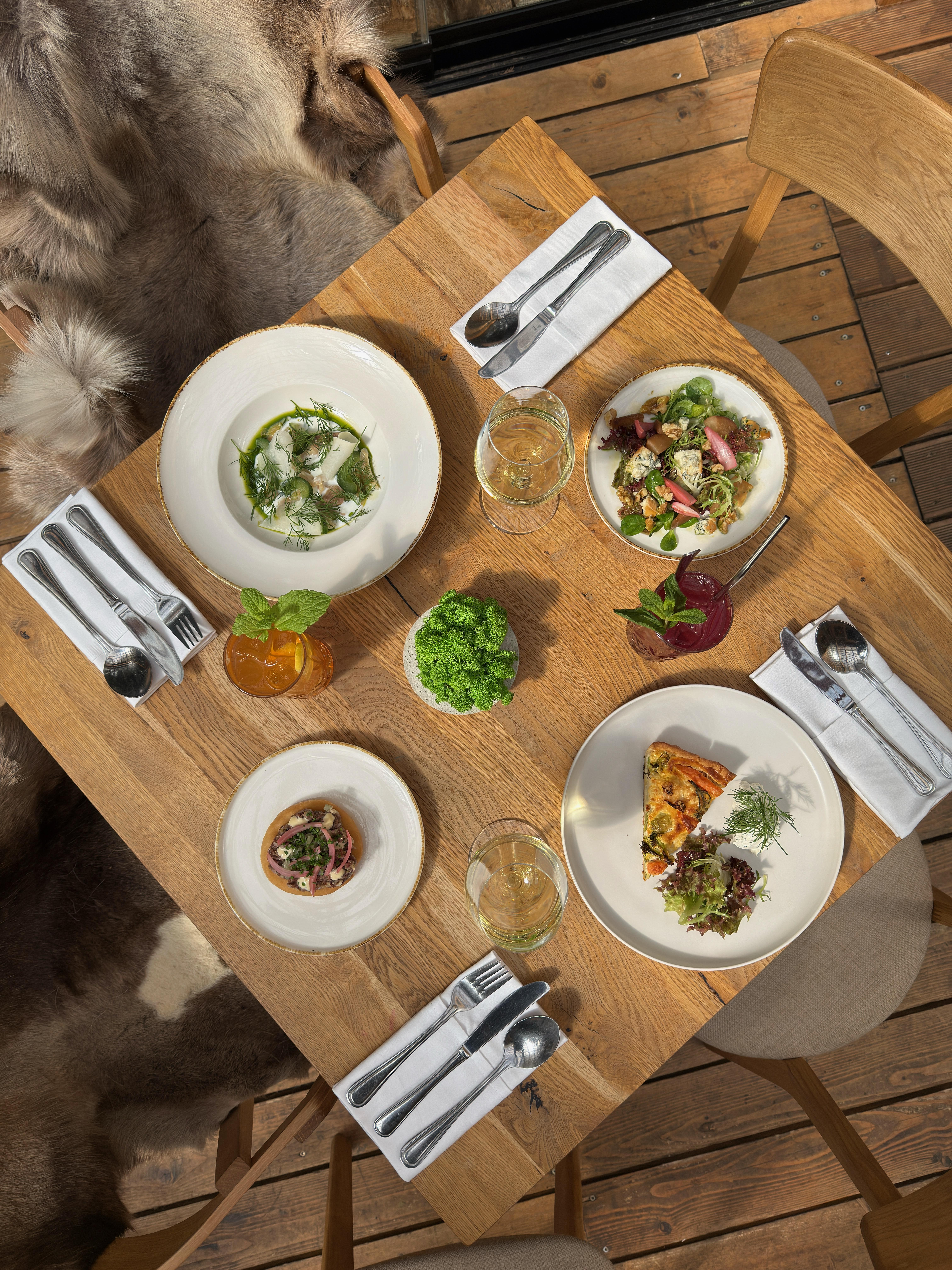 Svatby, rodinné i firemní akce